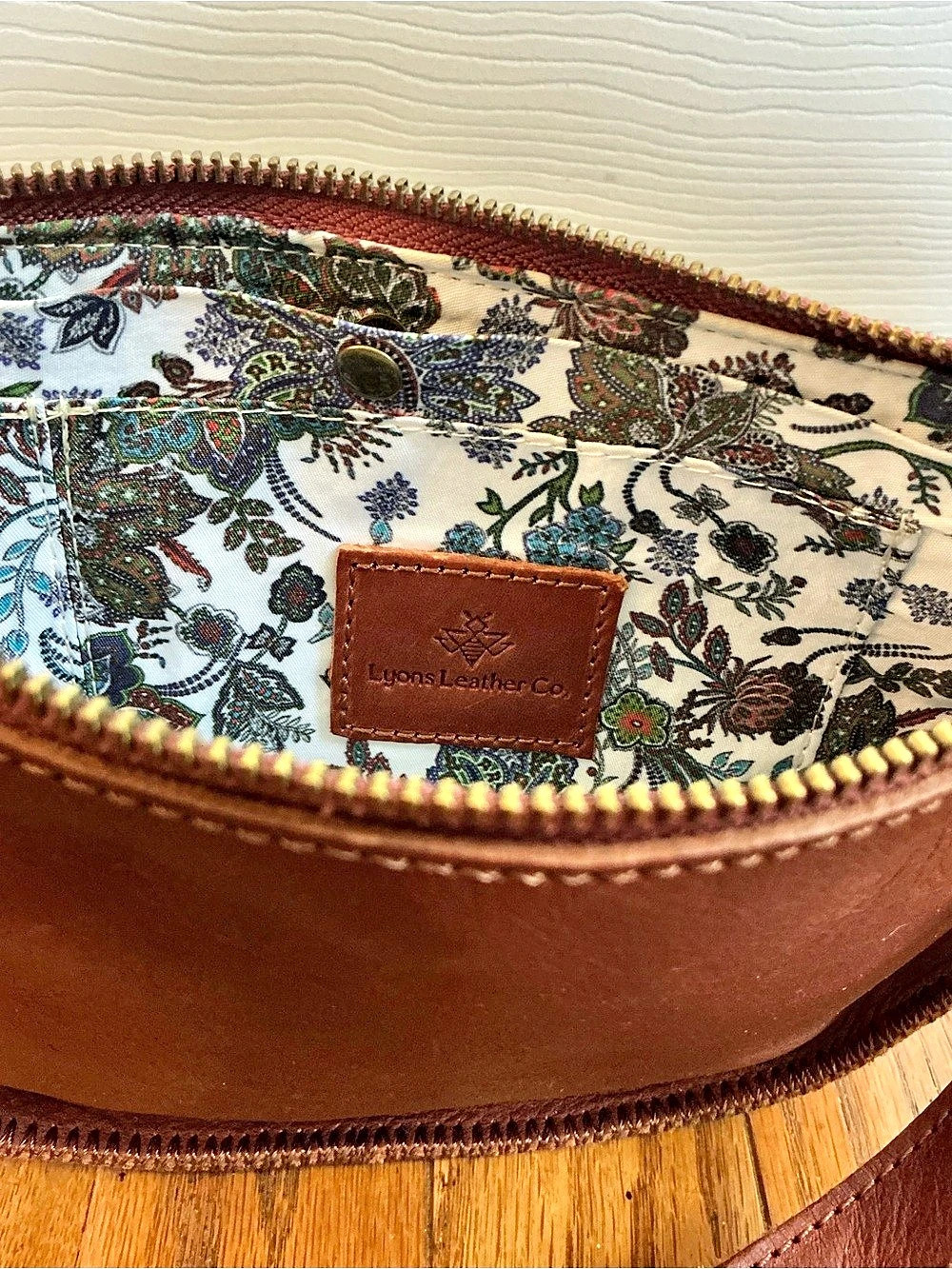Lyons Leather Co. Bee Cognac Brown Leather Crossbody Bag - Picture 12 of 16